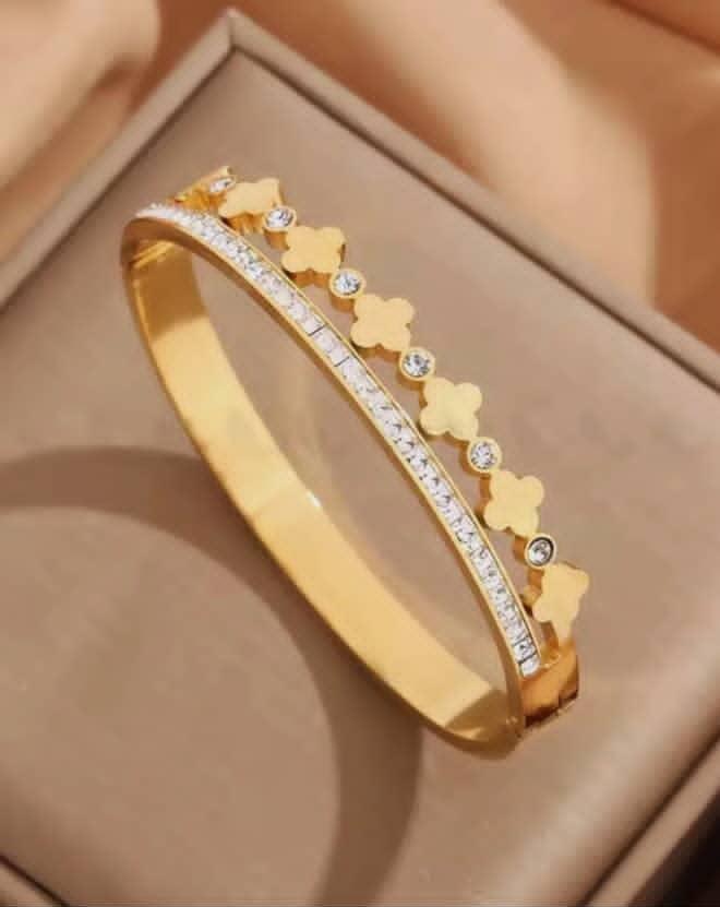 Crest Bracelet