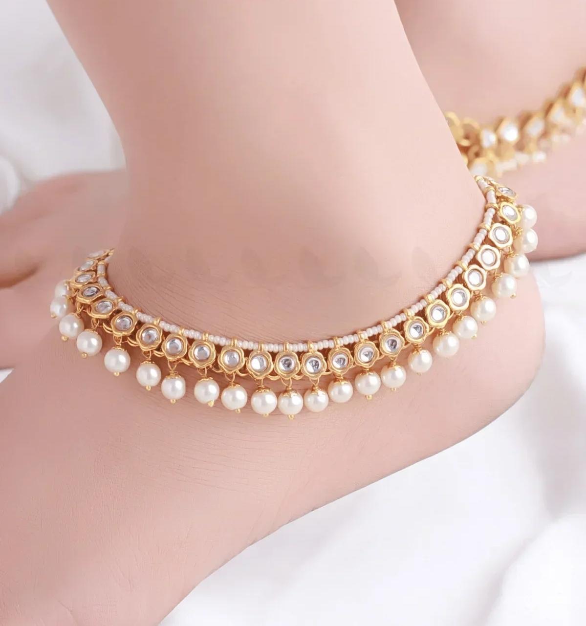 Filiano Anklet