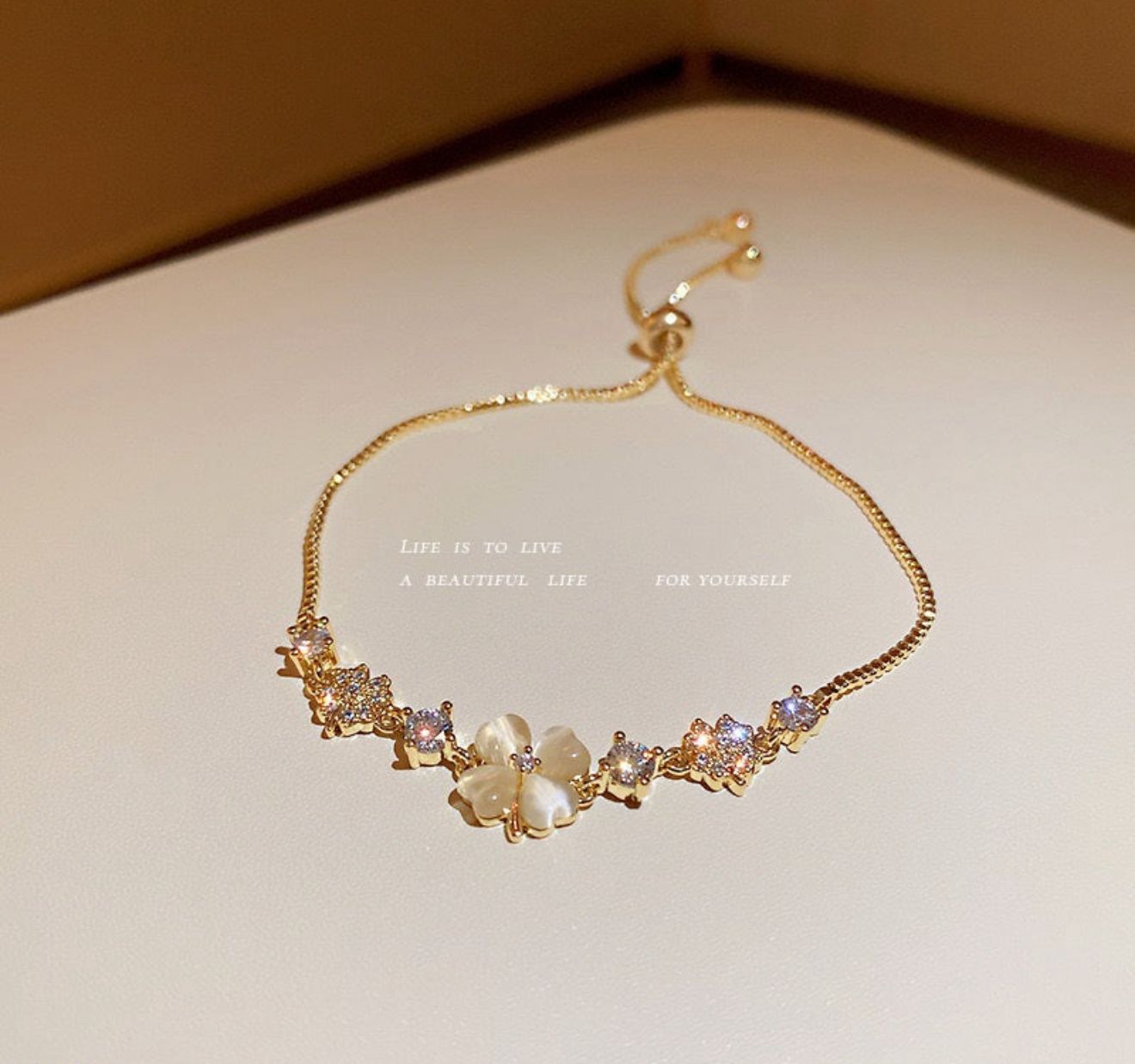 Flower Layer Bracelet