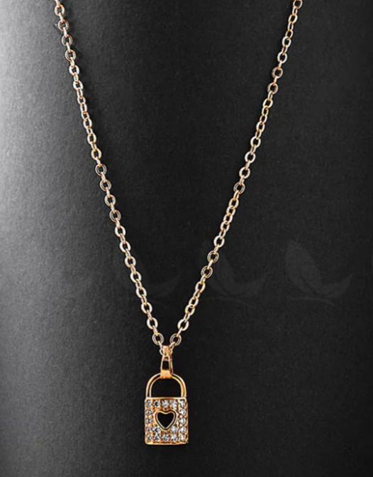 Lockheart Pendant