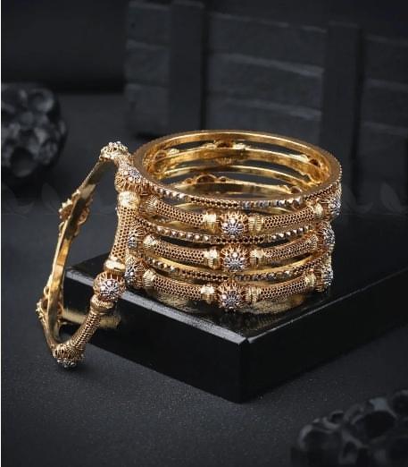 Grand Bangles